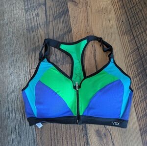 Victoria's secret sports bra with wire. 34C